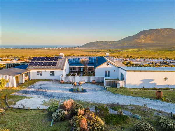8.6 ha Smallholding 8.6 ha Smallholding
