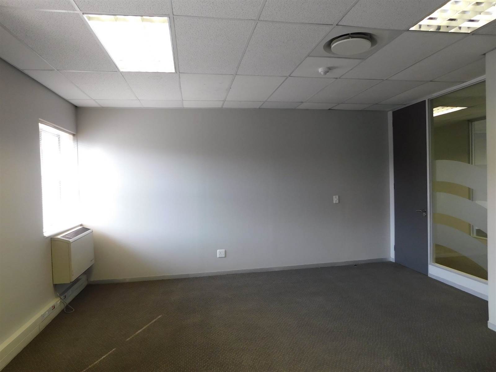 493  m² Commercial space in Illovo photo number 8