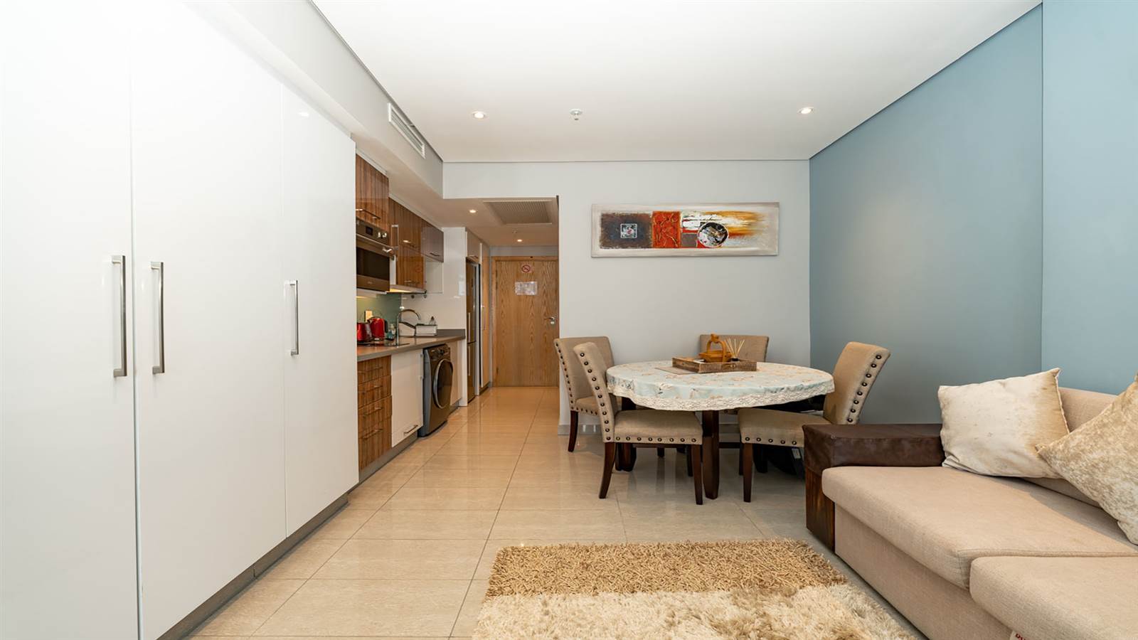 1 Bed Apartment in Umhlanga Rocks photo number 17