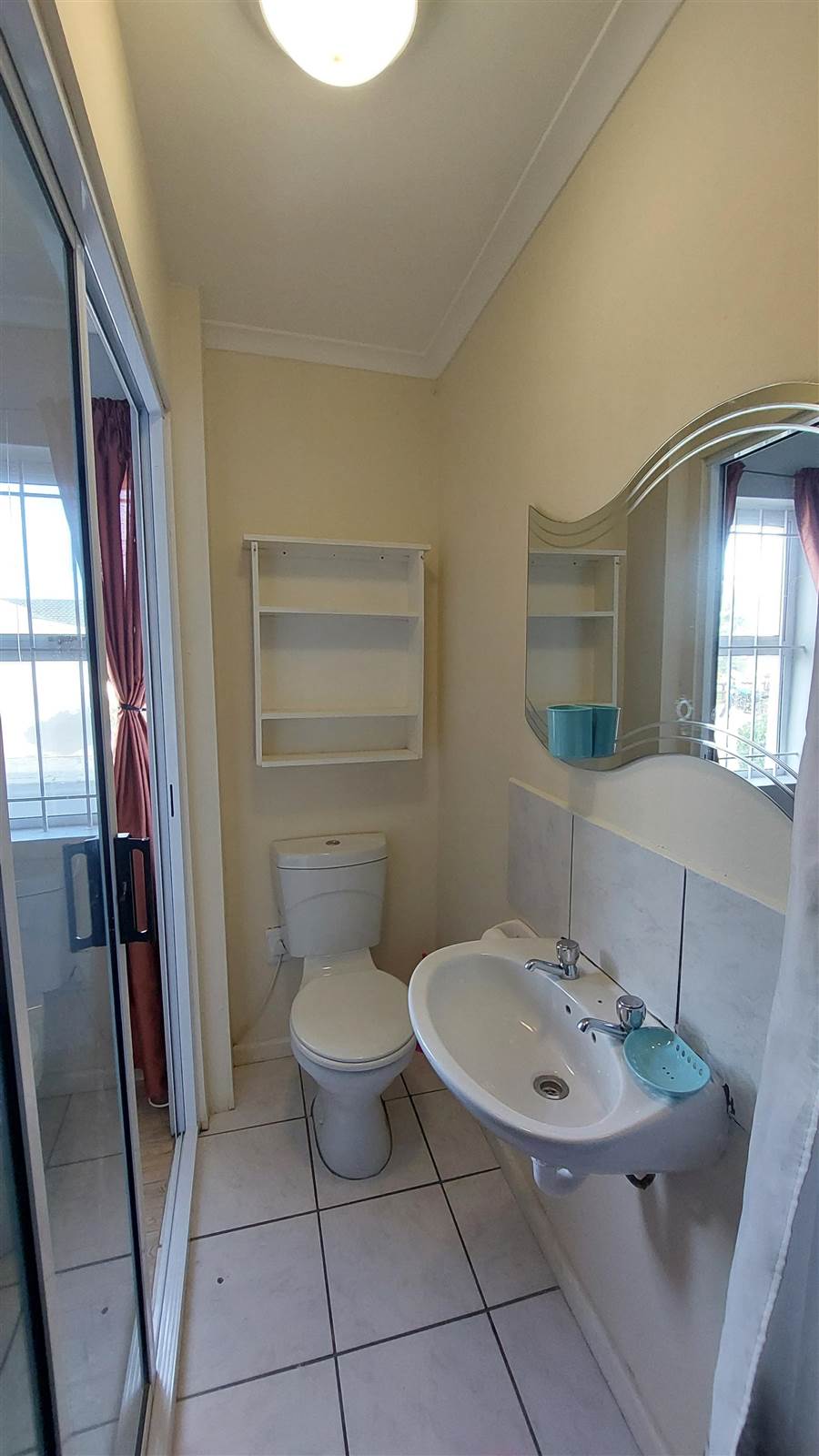 1 Bed House in Muizenberg photo number 9
