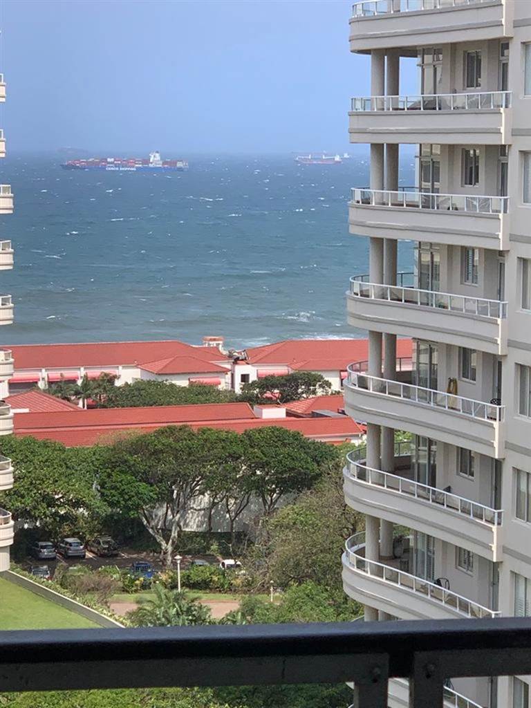 1 Bed Apartment in Umhlanga Rocks photo number 18