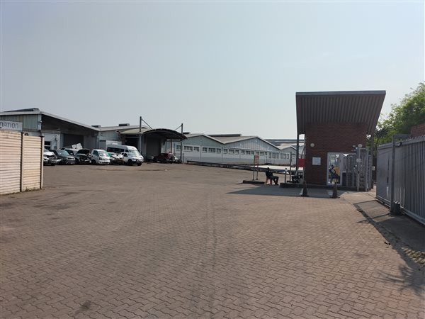 3 193  m² Industrial space