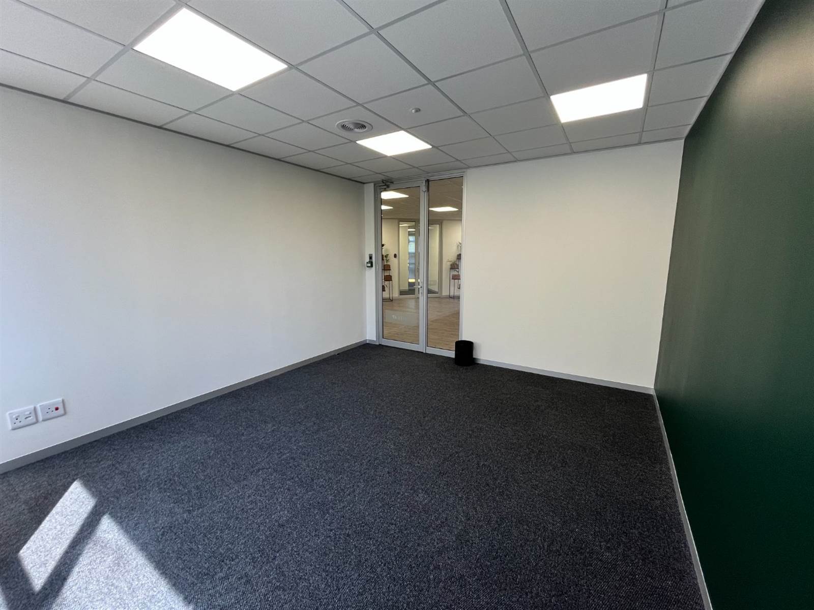 40  m² Office Space in Morningside photo number 7