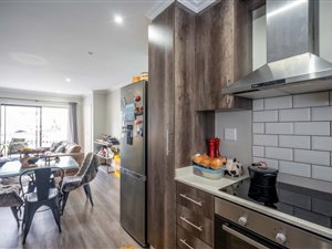 2 Bed Apartment in Emberton Estate
