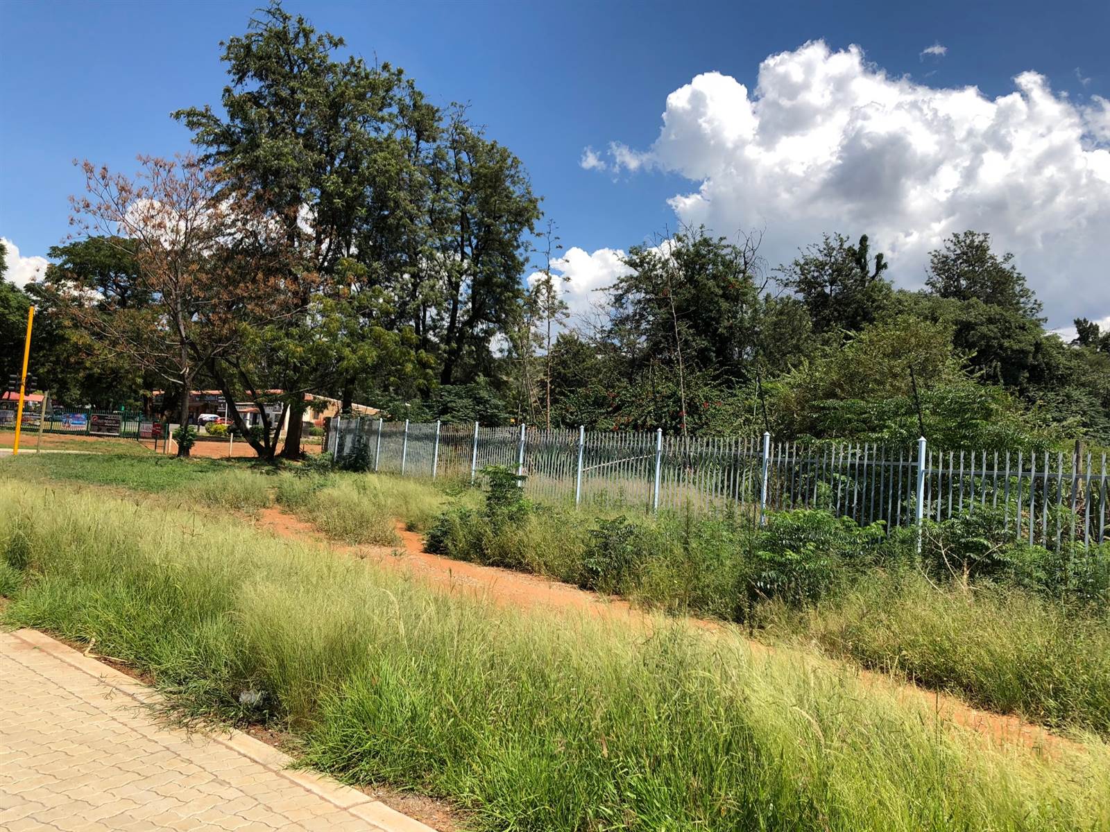 752  m² Commercial space in Waterkloof photo number 5