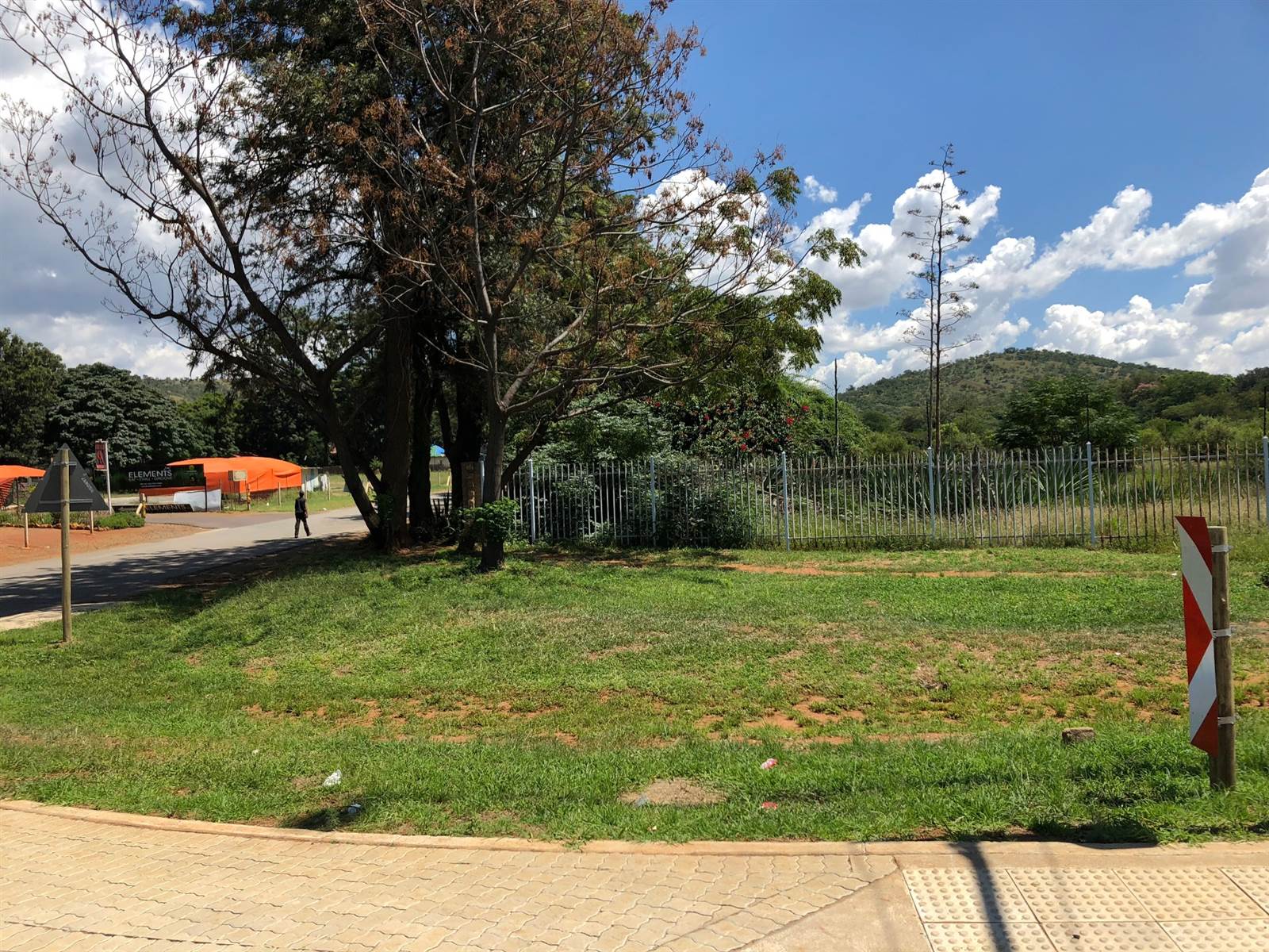 752  m² Commercial space in Waterkloof photo number 1