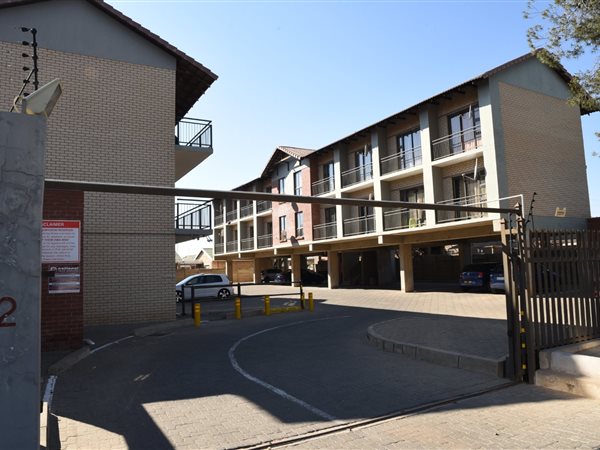 1 Bed Apartment in Willows