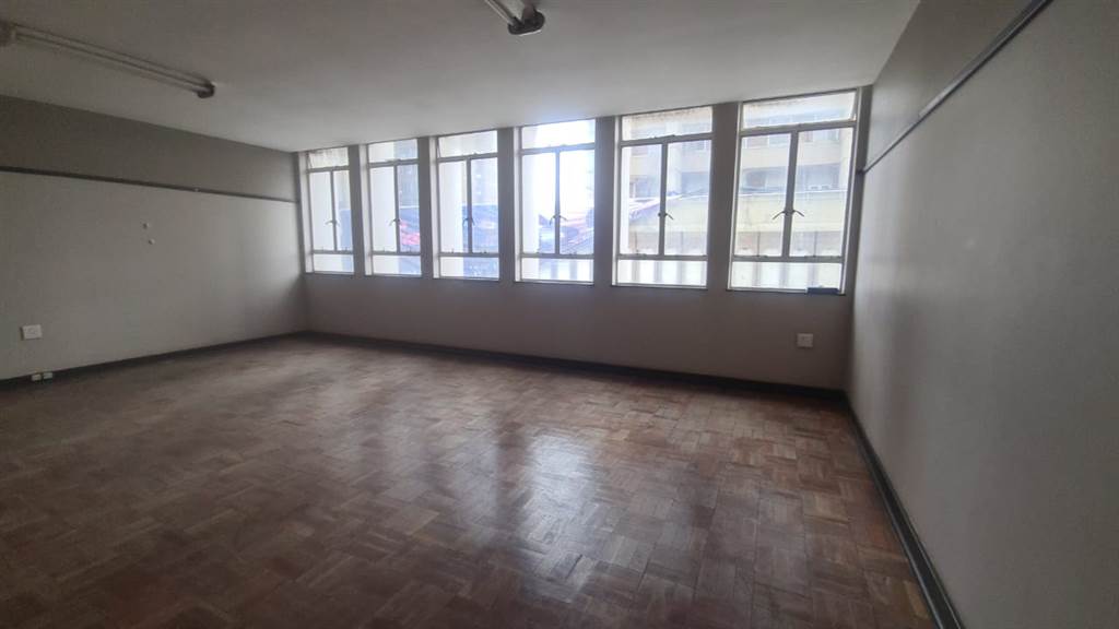 50  m² Commercial space in Pretoria Central photo number 9