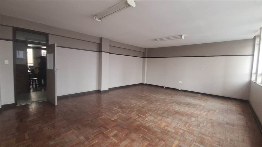 50  m² Commercial space in Pretoria Central photo number 4