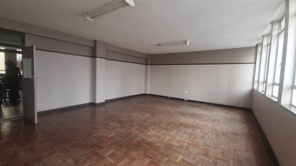 50  m² Commercial space in Pretoria Central photo number 7