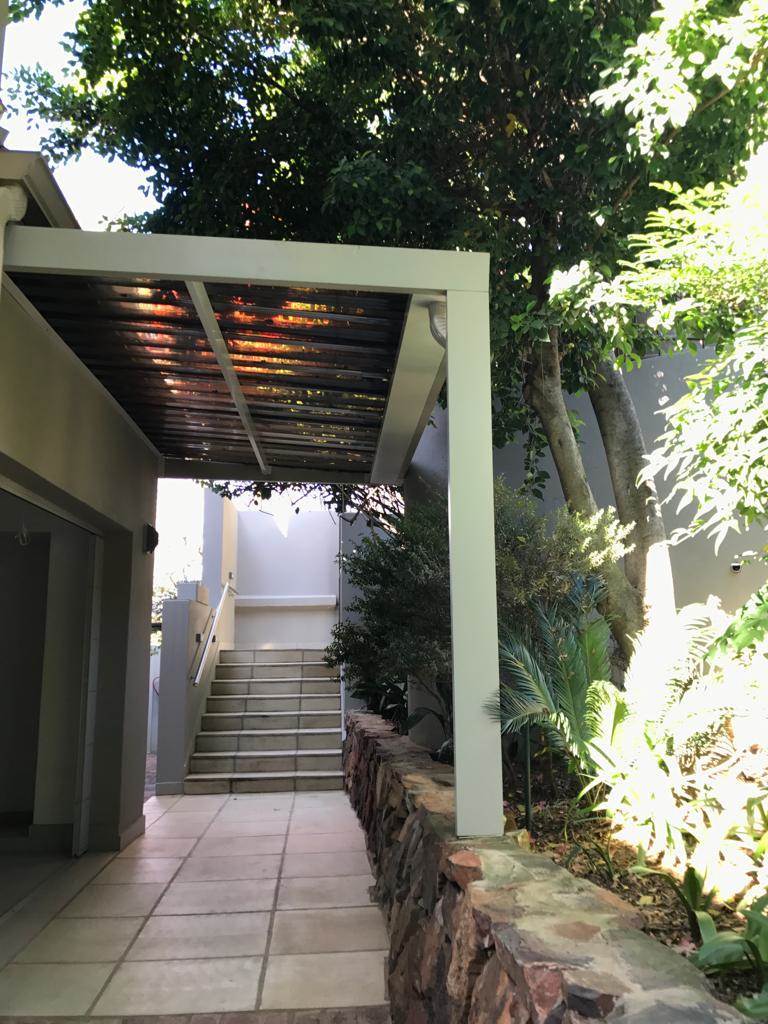 7 Bed House in Waterkloof Ridge photo number 29