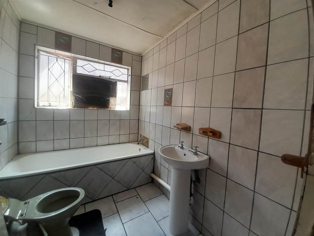 3 Bed House in Boksburg Central photo number 4