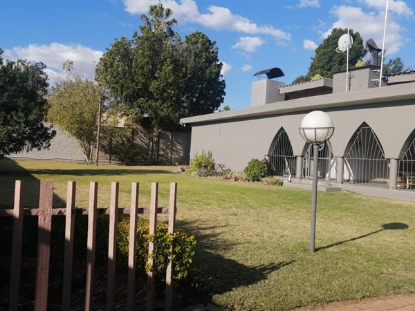 3 Bedroom House 3 Bedroom House