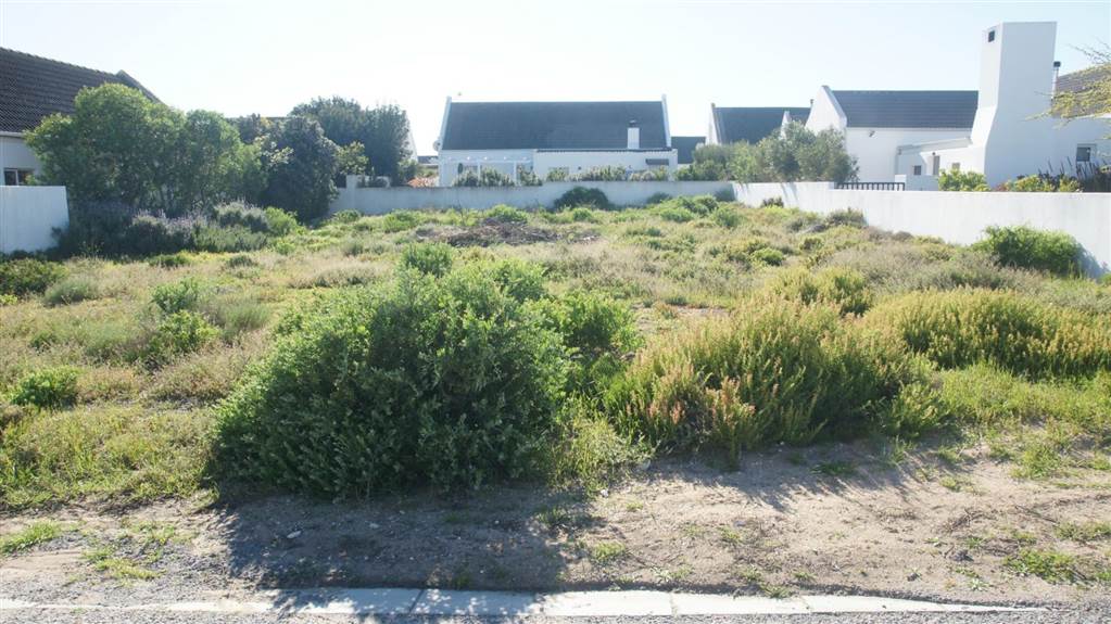 603 m² Land available in Golden Mile photo number 1