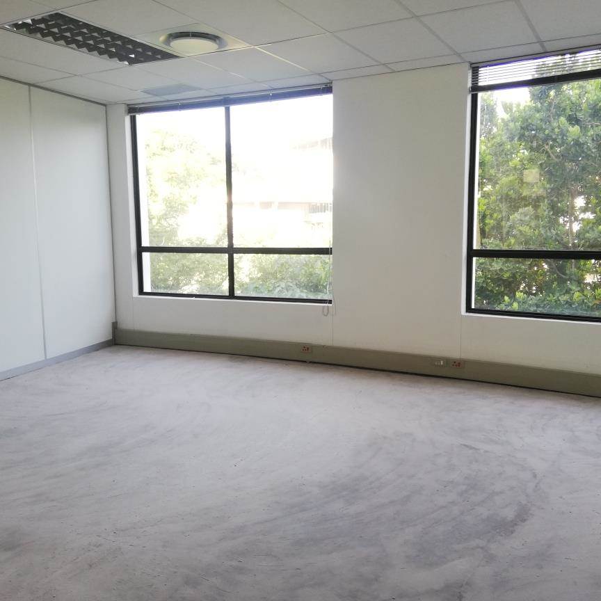 133.53  m² Office Space in Dawncliffe photo number 12