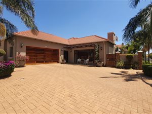 3 Bed House in Rose Acres Estate