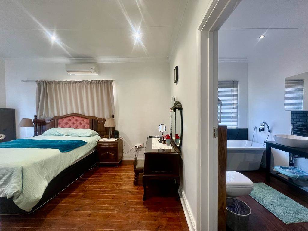 3 Bed House in Bayswater photo number 21