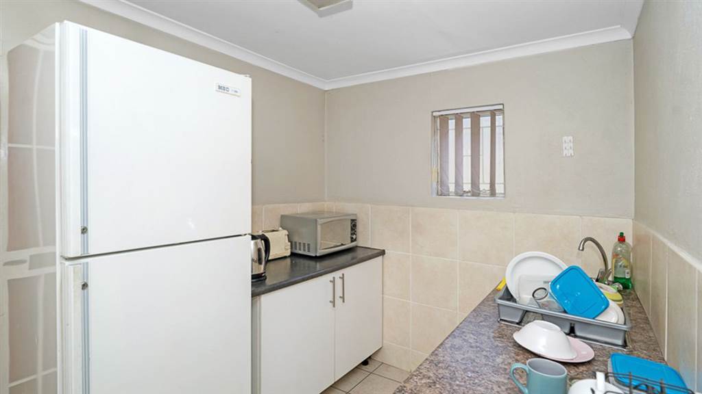 8 Bed House in Northmead photo number 22