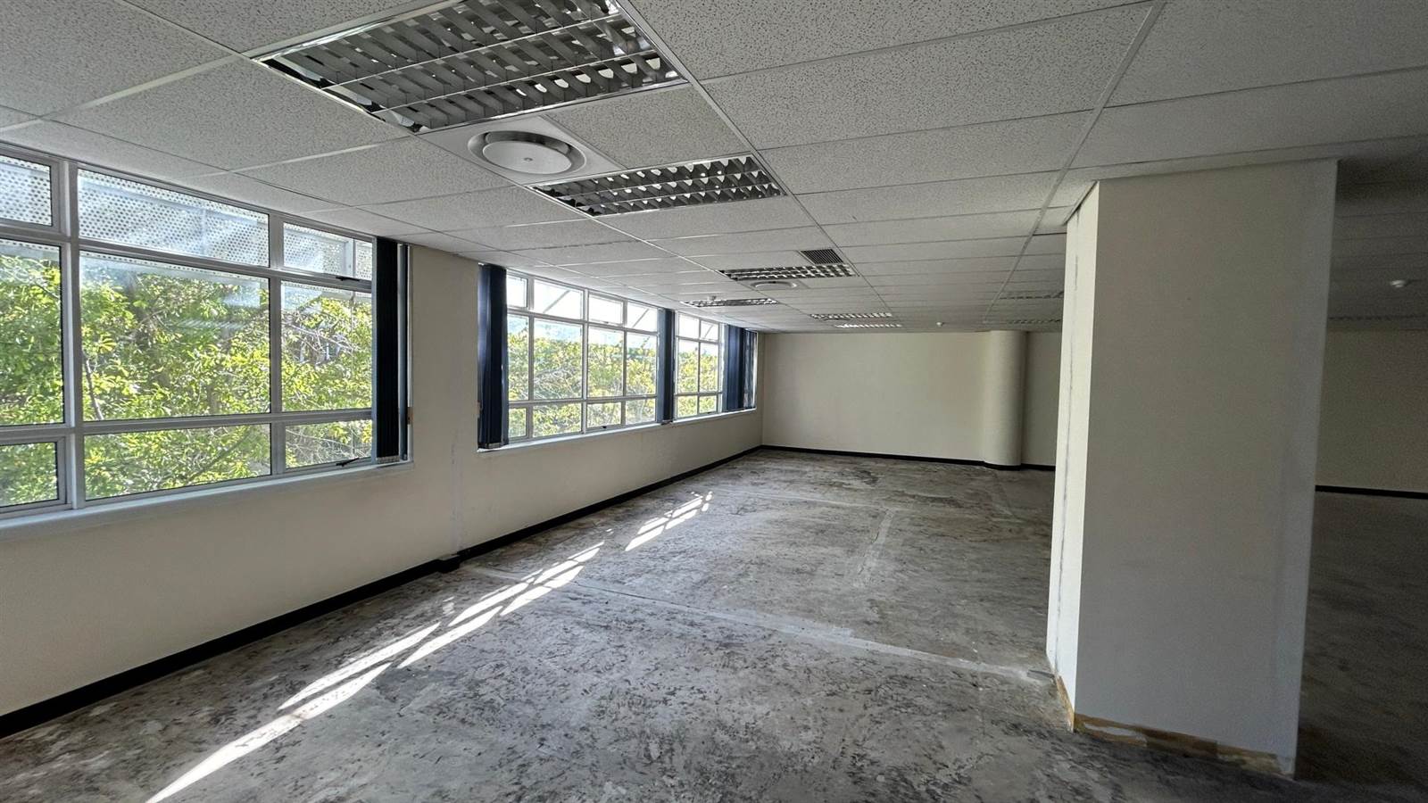1344  m² Office Space in Claremont photo number 11