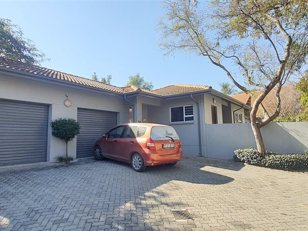 3 Bedroom Townhouse 3 Bedroom Townhouse