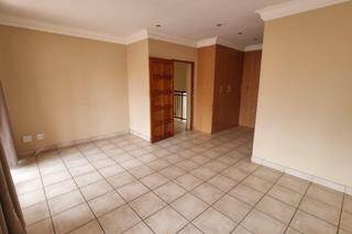 4 Bed House in Edenvale photo number 12