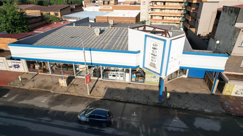 840  m² Commercial space in Klerksdorp photo number 3