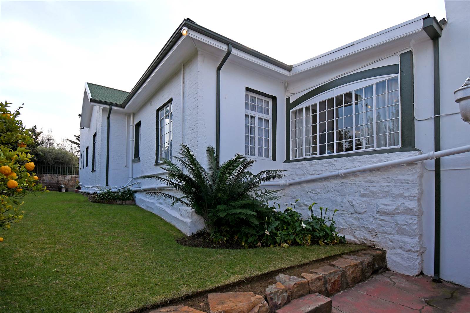 3 Bed House in Parktown photo number 23
