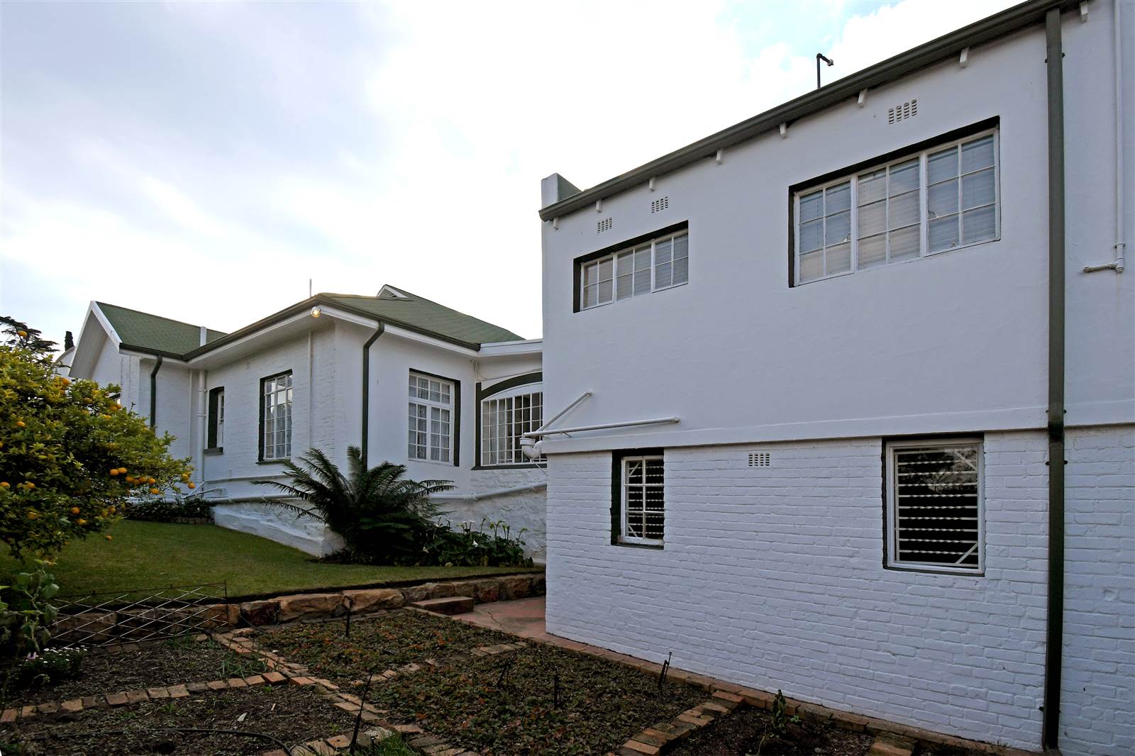 3 Bed House in Parktown photo number 24