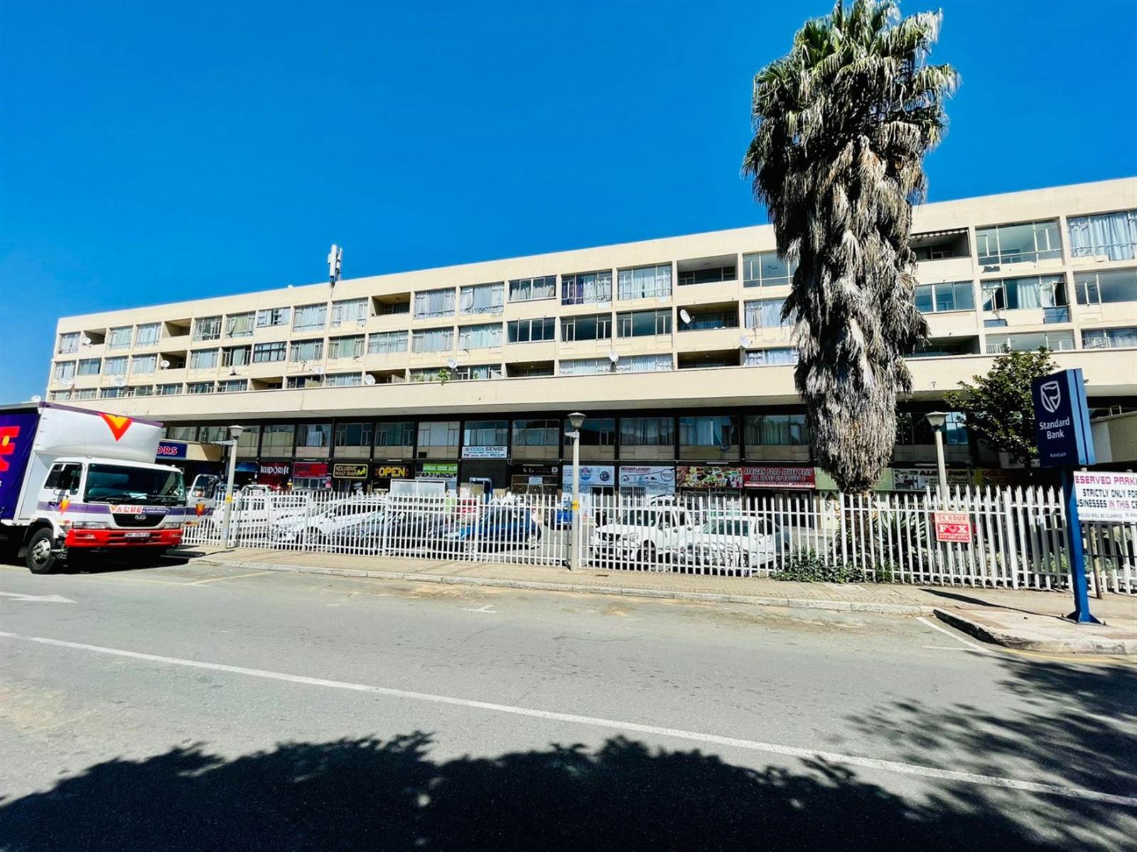 92  m² Commercial space in Alberton photo number 3