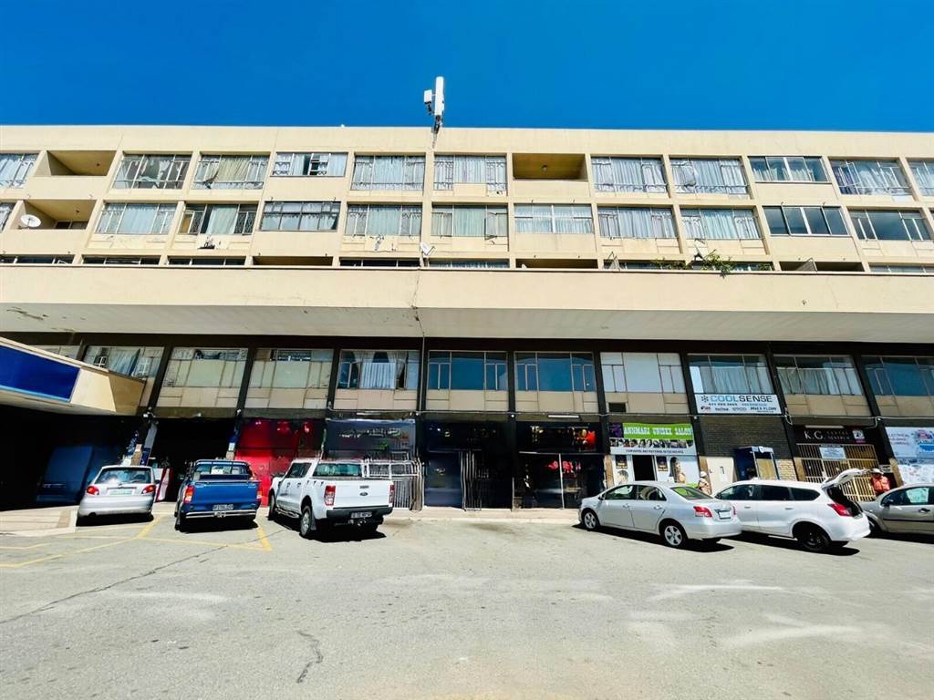 92  m² Commercial space in Alberton photo number 8