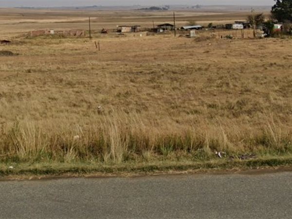 2 675 m² Land
