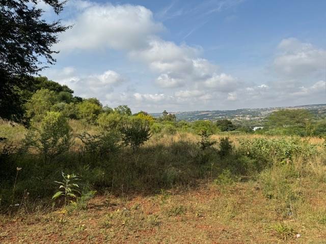 1 ha Land available in Mooikloof Equestrian Estate photo number 2