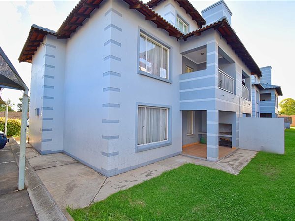 2 Bedroom Townhouse 2 Bedroom Townhouse