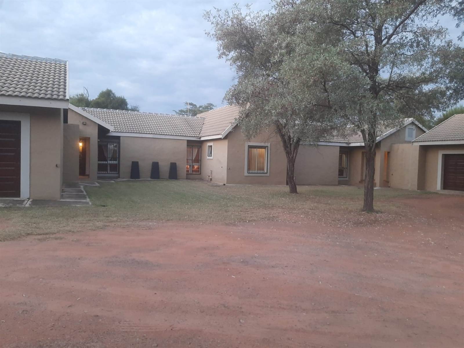 5 Bed House in Thabazimbi photo number 4
