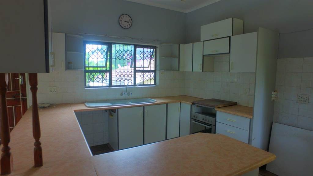 1 Bed Garden Cottage in Pinetown Central photo number 7