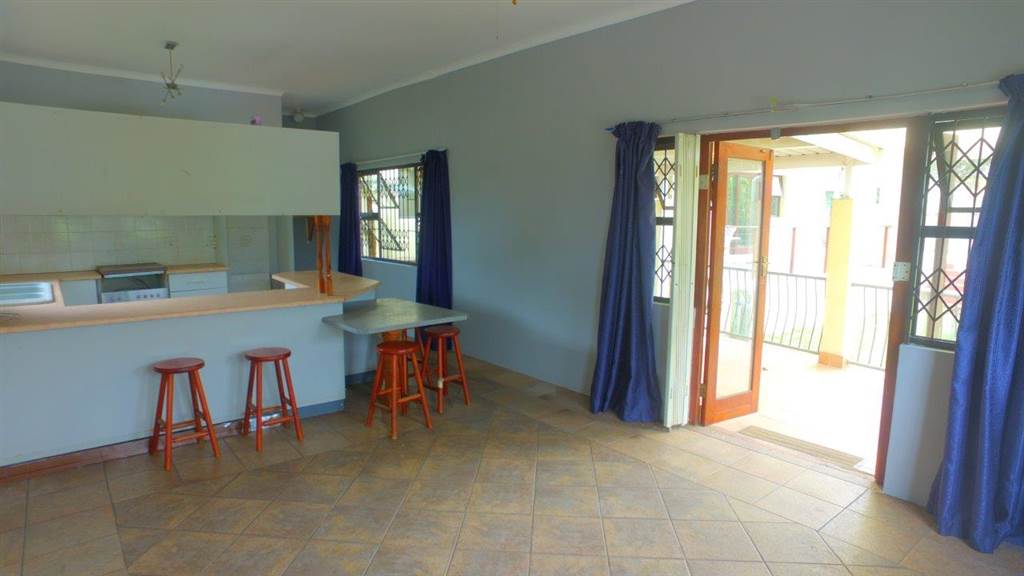 1 Bed Garden Cottage in Pinetown Central photo number 4