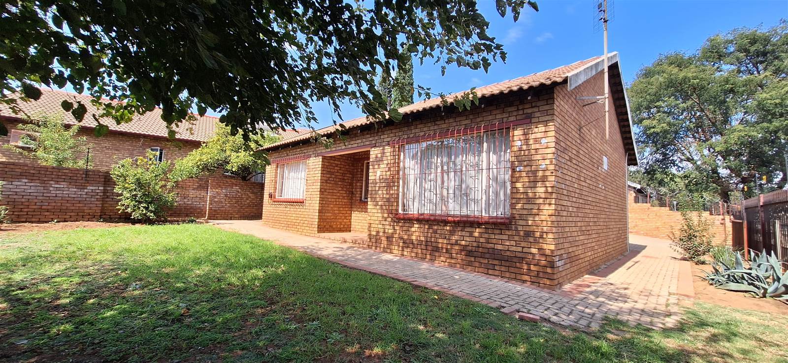 2 Bed House in Witbank Central photo number 23