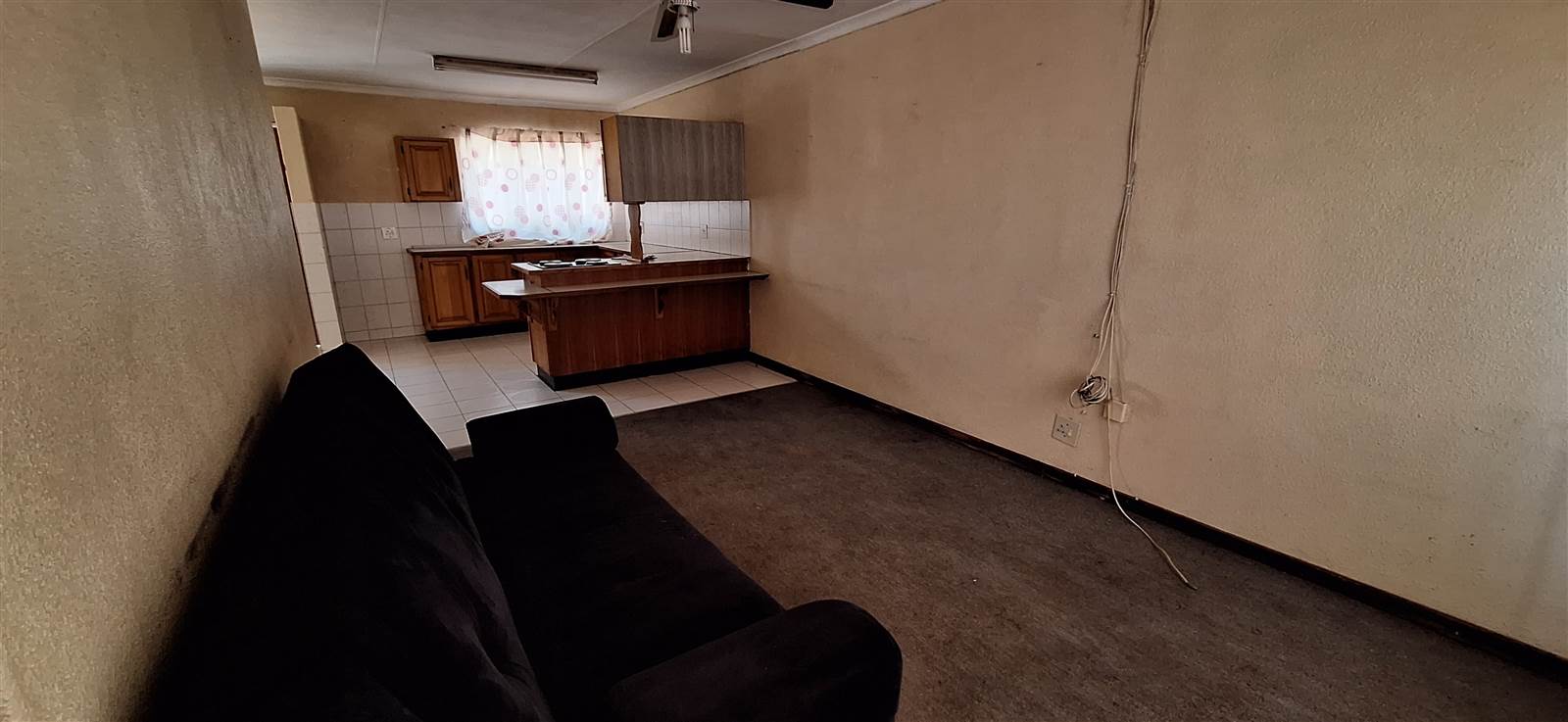 2 Bed House in Witbank Central photo number 9