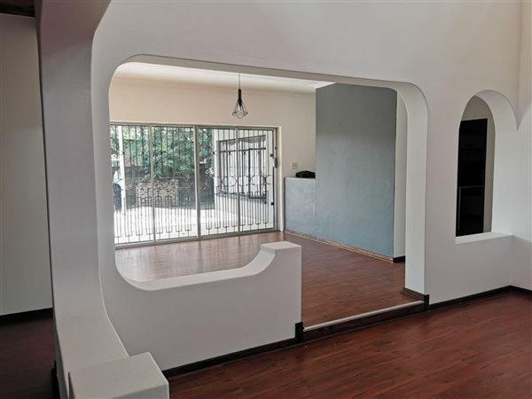 4 Bedroom House 4 Bedroom House