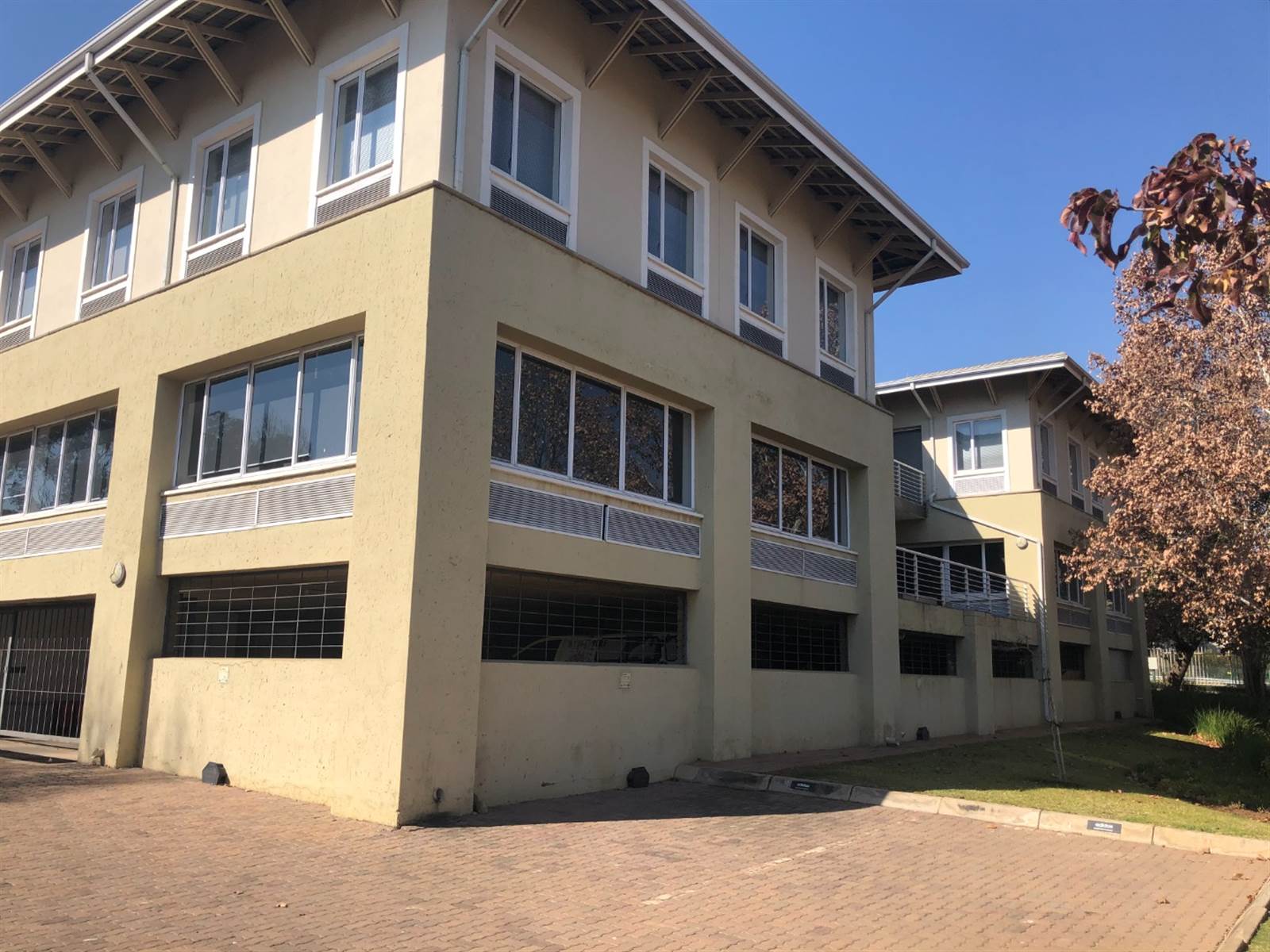891  m² Commercial space in Woodmead photo number 5