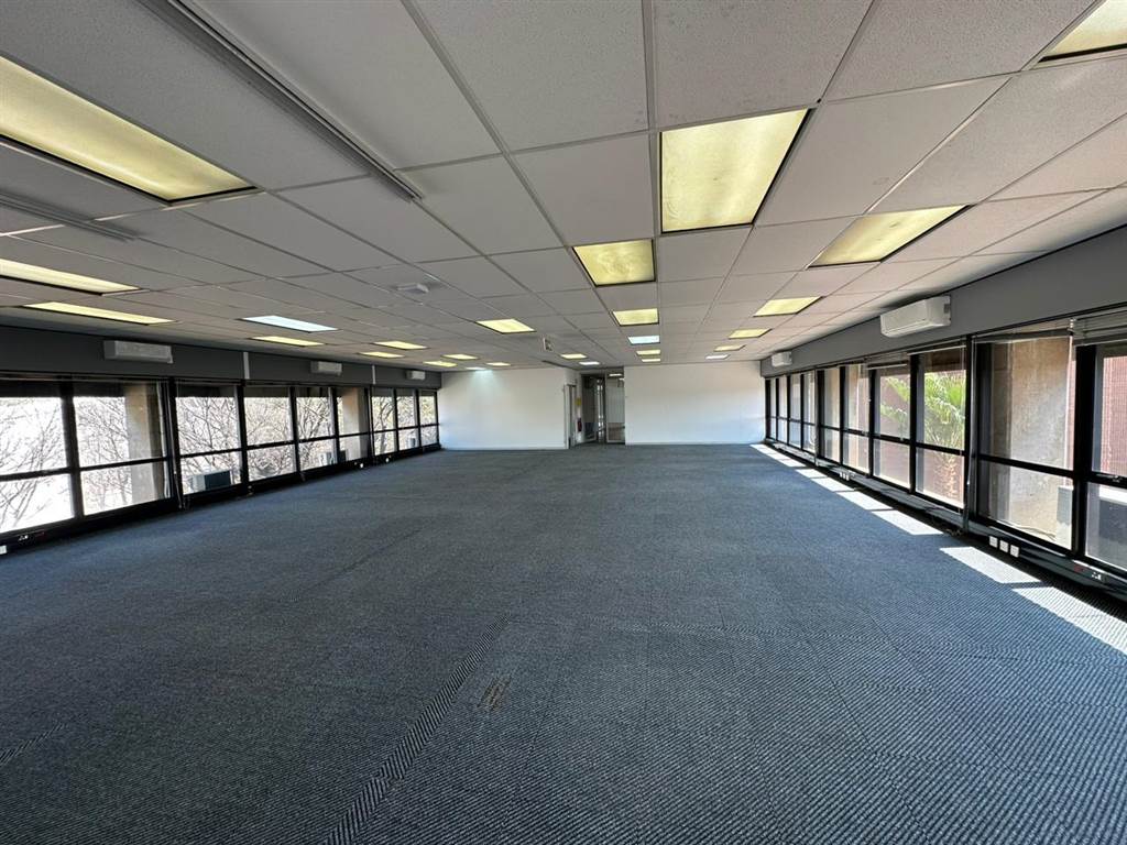 877  m² Commercial space in Mayberry Park photo number 22