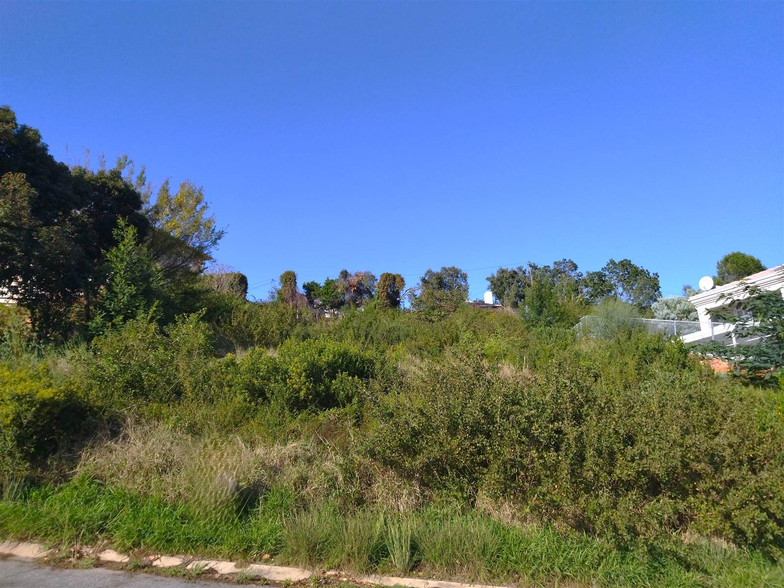 933 m² Land available in Upper Robberg photo number 6