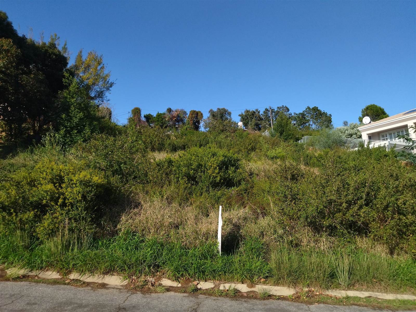 933 m² Land available in Upper Robberg photo number 7