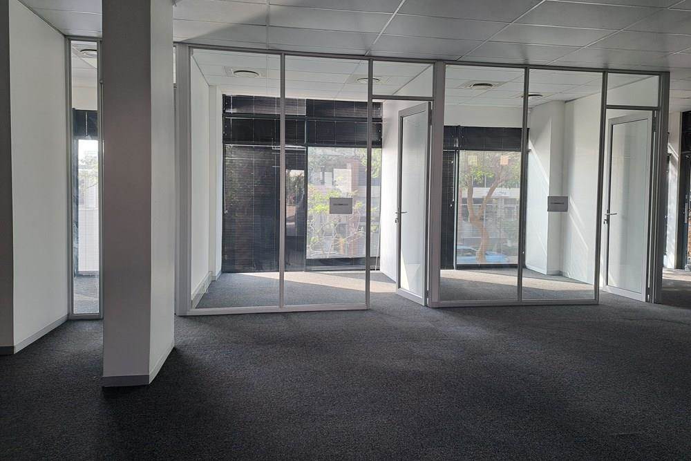 221  m² Commercial space in New Town Centre photo number 3