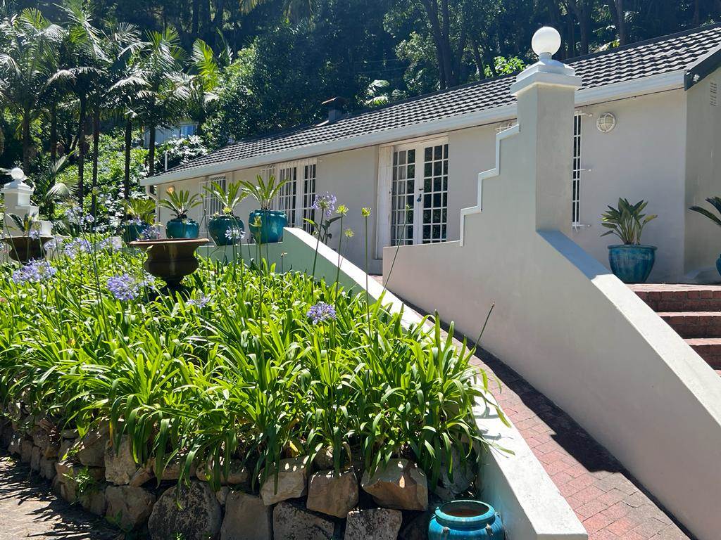 4480 m² Land available in Constantia photo number 2