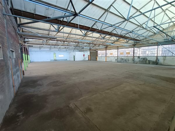 1 319  m² Industrial space