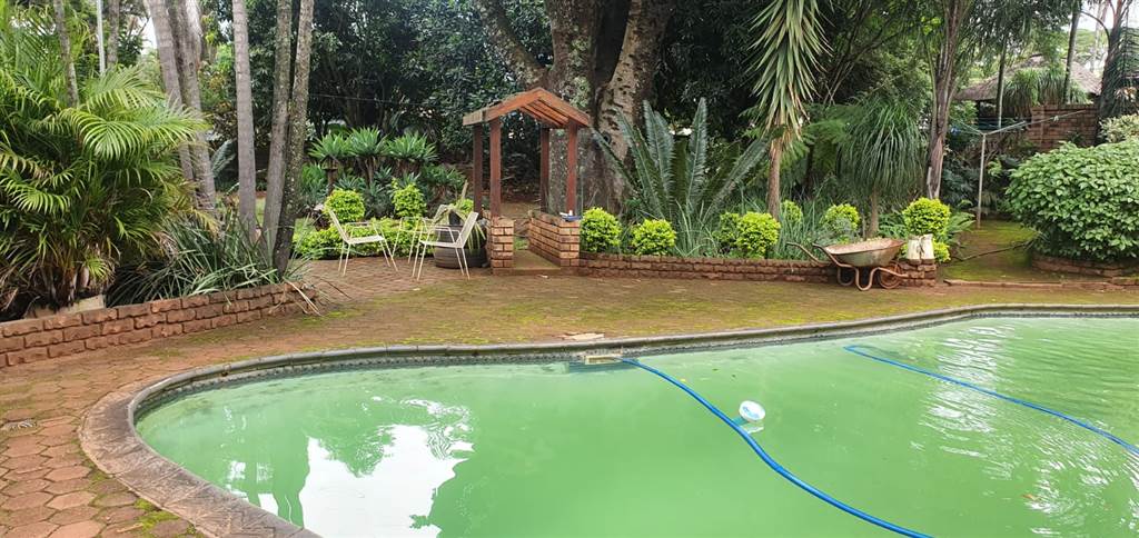 5 Bed House in Louis Trichardt photo number 9