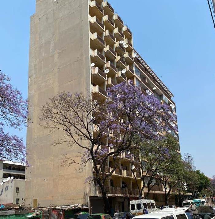 3250  m² Commercial space in Hillbrow photo number 4