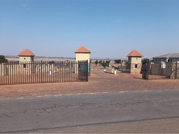 660 m² Land available in Kungwini Country Estate