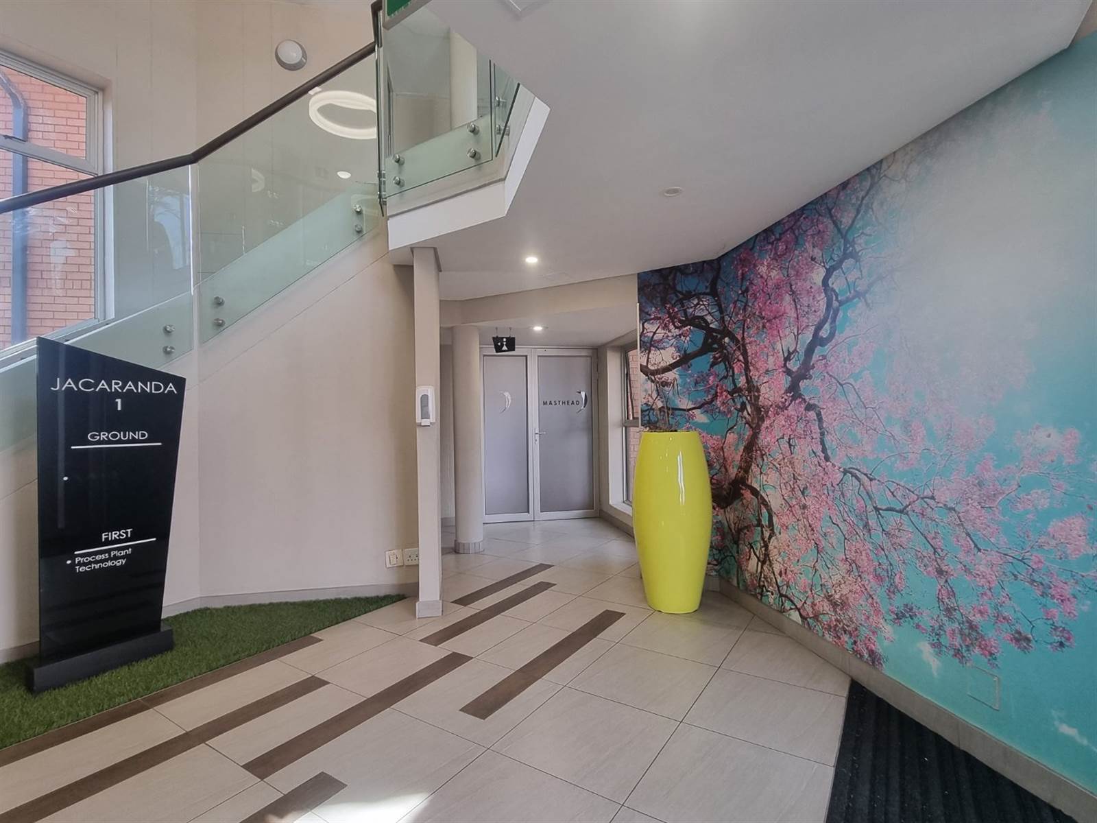 242  m² Commercial space in Woodmead photo number 12